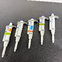 Eppendorf Research Plus Pipettes x20 image 1